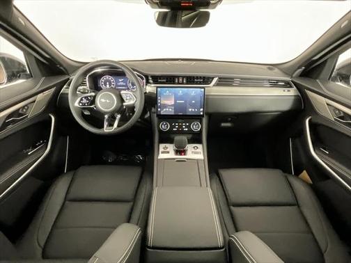 2025 Jaguar F-PACE R-Dynamic S P250 AWD Automatic