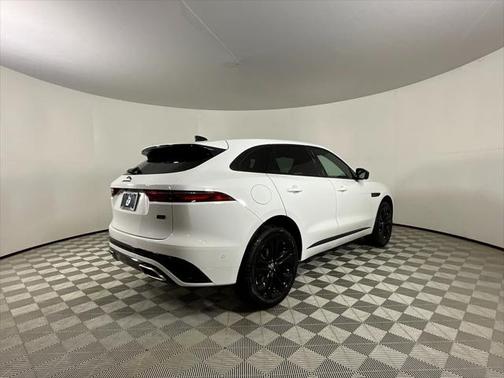 2026 Jaguar F-PACE R-Dynamic S P400 AWD Automatic