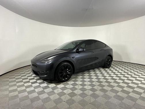 2024 Tesla Model Y Long Range Dual Motor All-Wheel Drive