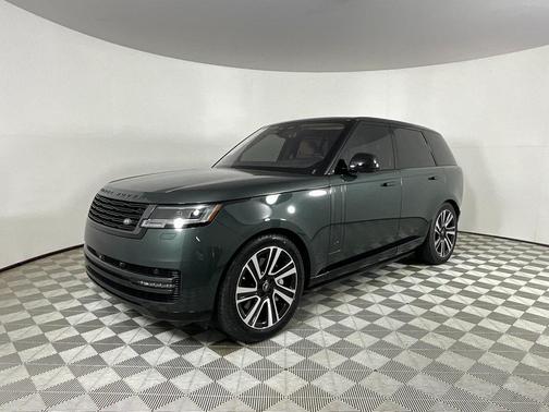 2023 Land Rover Range Rover P530 SE