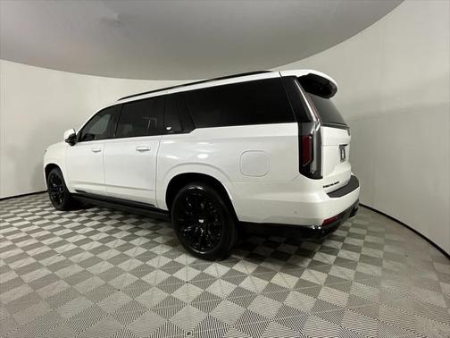 2023 Cadillac Escalade ESV Sport Platinum