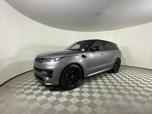 2025 Land Rover Range Rover Sport SE