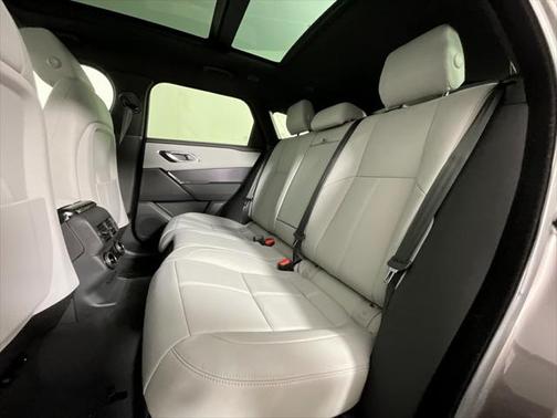 2026 Land Rover Range Rover Velar P250 SE R-Dynamic