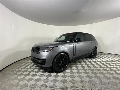 2025 Land Rover Range Rover P550e SE