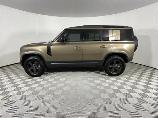 2023 Land Rover Defender 110 S