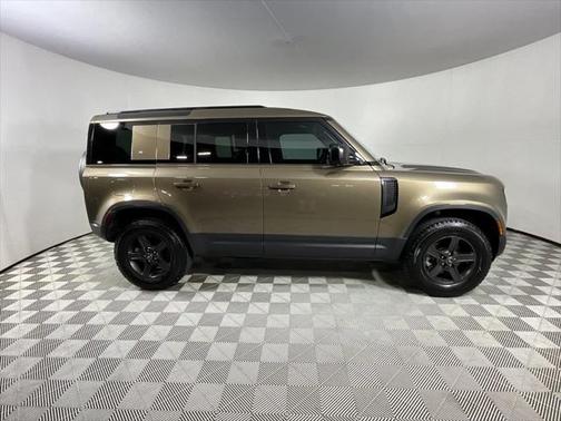 2023 Land Rover Defender 110 S