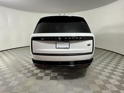 2023 Land Rover Range Rover P400 SE