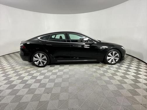 2021 Tesla Model S Long Range