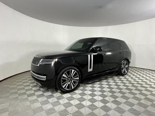 2025 Land Rover Range Rover P550e Autobiography