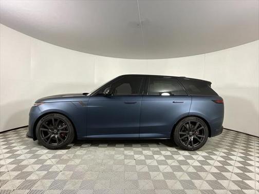 2025 Land Rover Range Rover Sport P635 SV Edition Two