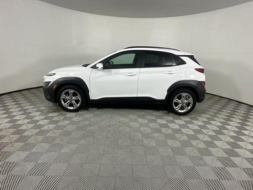 Lunar White 2023 Hyundai KONA SEL
