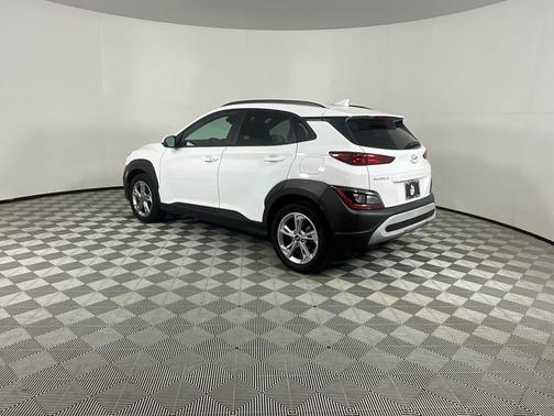 Lunar White 2023 Hyundai KONA SEL