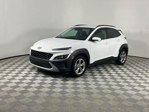 Lunar White 2023 Hyundai KONA SEL