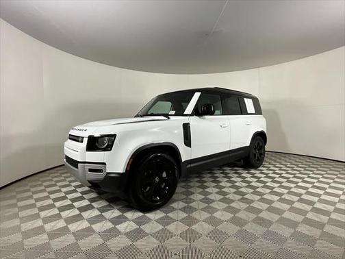 2025 Land Rover Defender 110 P400 S