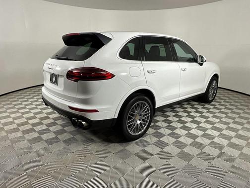2017 Porsche Cayenne S