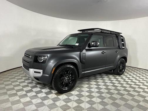 2025 Land Rover Defender 110 P300