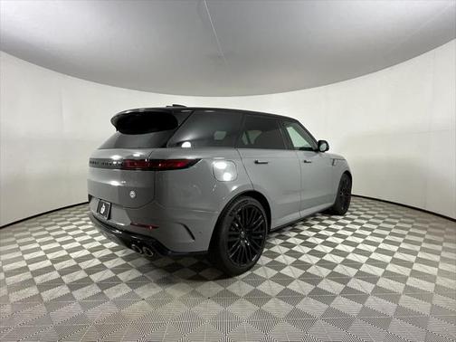 2025 Land Rover Range Rover Sport P635 SV Edition Two