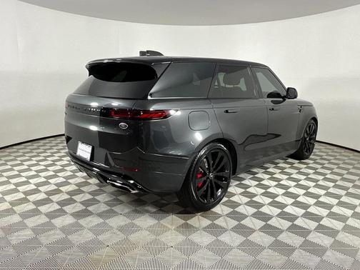 2023 Land Rover Range Rover Sport SE