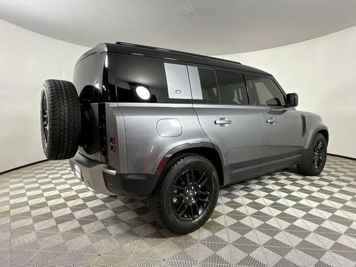 Eiger Grey Metallic 2020 Land Rover Defender 110 HSE