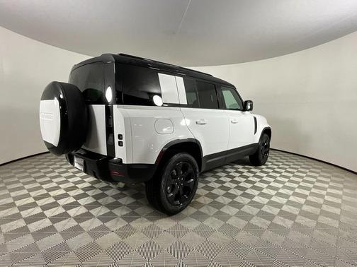 2026 Land Rover Defender S
