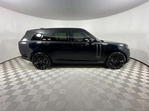 2024 Land Rover Range Rover P400 SE