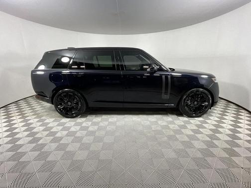 2024 Land Rover Range Rover P400 SE