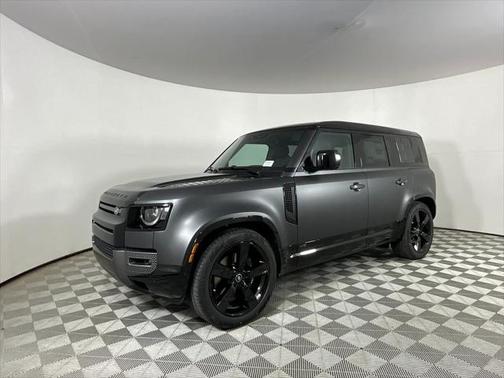 2025 Land Rover Defender 110 V8
