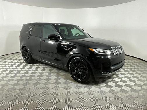 Santorini Black Metallic 2025 Land Rover Discovery P300 S