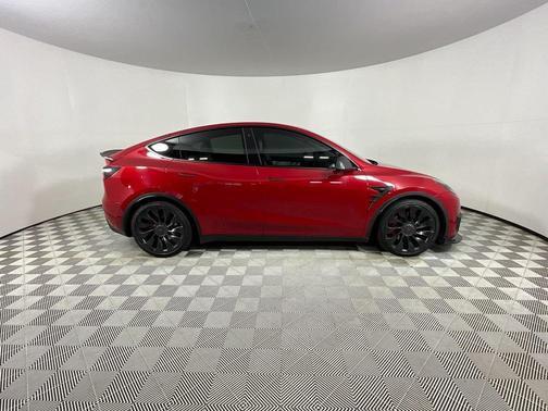 2022 Tesla Model Y Performance Dual Motor All-Wheel Drive
