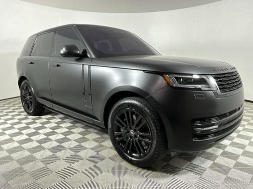 2023 Land Rover Range Rover P530 SE