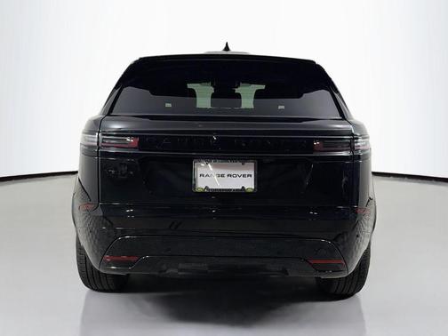 Santorini Black Metallic 2026 Land Rover Range Rover Velar Belgravia Edition