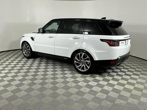 2022 Land Rover Range Rover Sport HSE Silver Edition