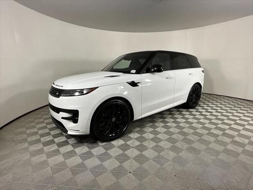 2025 Land Rover Range Rover Sport SE