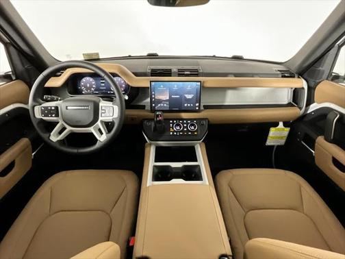 2025 Land Rover Defender X-Dynamic SE