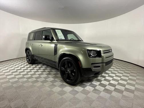2022 Land Rover Defender 110 X-Dynamic SE