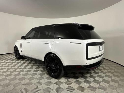 2023 Land Rover Range Rover Autobiography