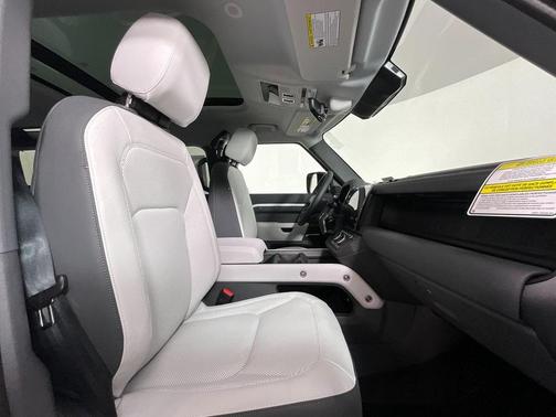 2026 Land Rover Defender S