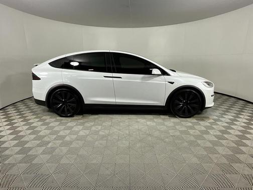 2022 Tesla Model X Dual Motor All-Wheel Drive