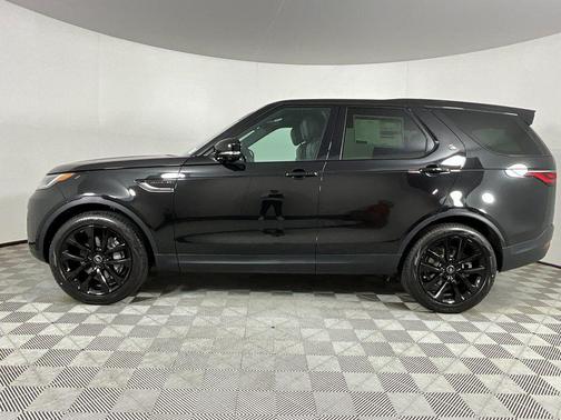 2026 Land Rover Discovery S