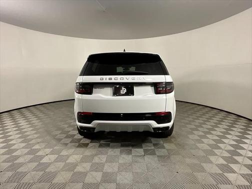 2025 Land Rover Discovery Sport S