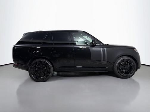 Santorini Black Metallic 2026 Land Rover Range Rover P530 Autobiography