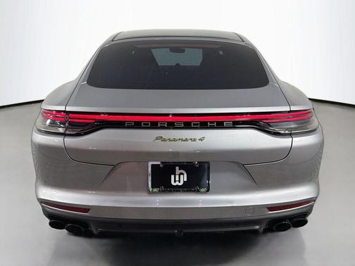 Silver 2023 Porsche Panamera 4