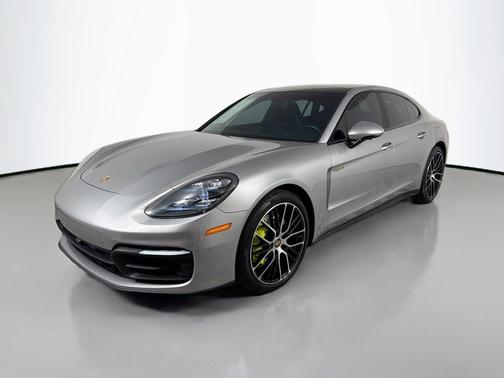 Silver 2023 Porsche Panamera 4