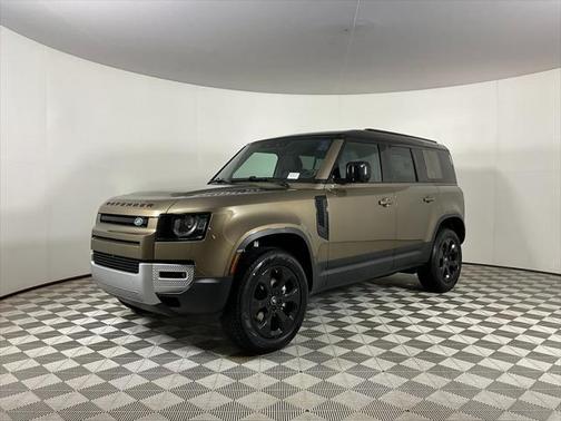 2025 Land Rover Defender 110 P300