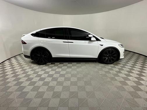 2022 Tesla Model X Dual Motor All-Wheel Drive