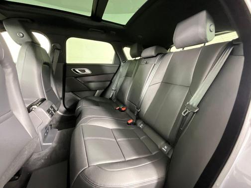 Zadar Grey Prem Met 2026 Land Rover Range Rover Velar P250 SE R-Dynamic