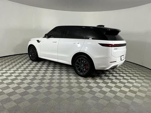 2024 Land Rover Range Rover Sport SE