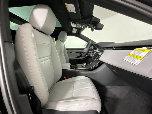 2026 Land Rover Range Rover Evoque Core S