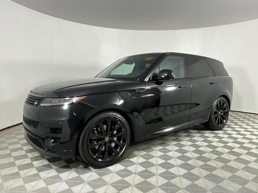 2025 Land Rover Range Rover Sport SE
