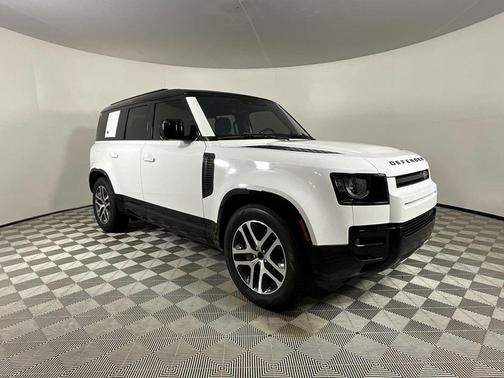 2022 Land Rover Defender 110 X-Dynamic SE